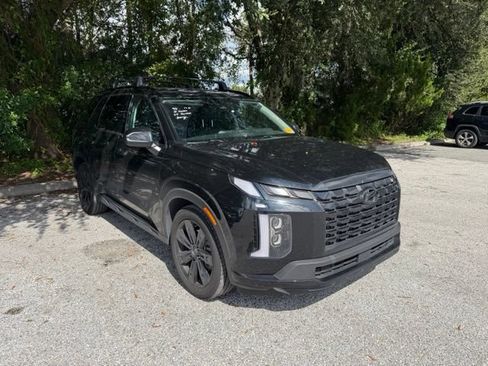 Used 2024 Hyundai Palisade XRT FWD image 2