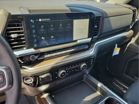 New 2025 Chevrolet Silverado 2500 LT w/ Texas Edition image 21