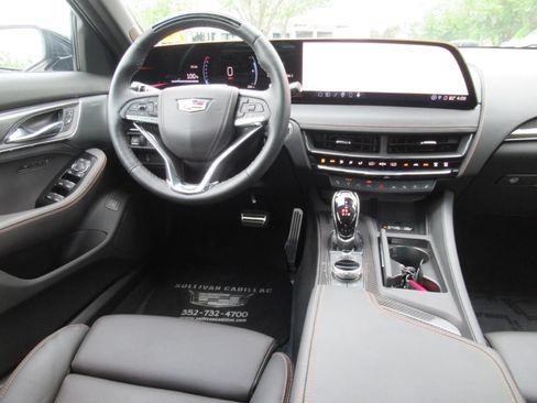 Certified 2025 Cadillac CT5 V w/ Technology Package AWD/4WD image 14