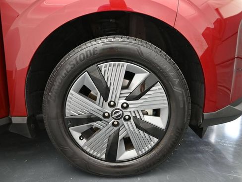 Used 2025 Nissan Murano SL AWD/4WD image 14