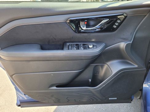 New 2026 Subaru Forester Touring image 17