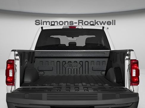 Used 2022 Ford F150 XLT image 36