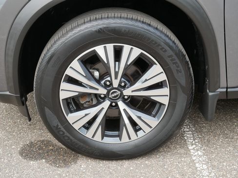Certified 2023 Nissan Rogue SV w/ SV Premium B Package AWD/4WD image 15
