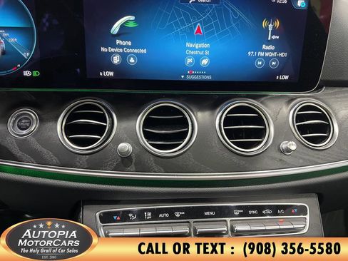 Used 2022 Mercedes-Benz E 350 4MATIC Sedan image 41