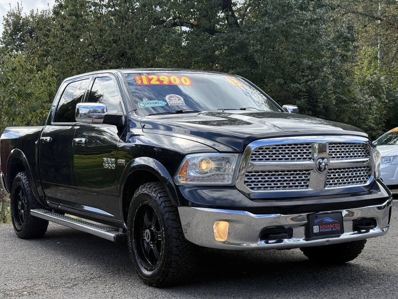 Used 2013 RAM 1500 Laramie w/ Convenience Group AWD/4WD image 3