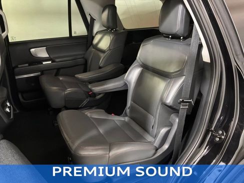 Certified 2025 Ford Expedition Active AWD/4WD image 17
