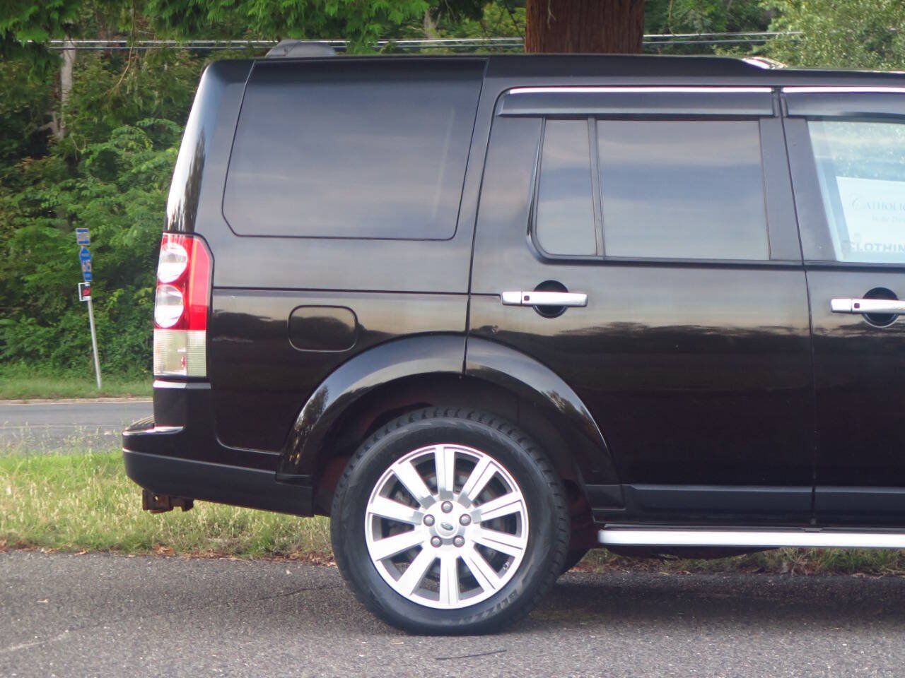 Used 2012 Land Rover LR4 HSE LUX w/ Luxury Pkg AWD/4WD image 25