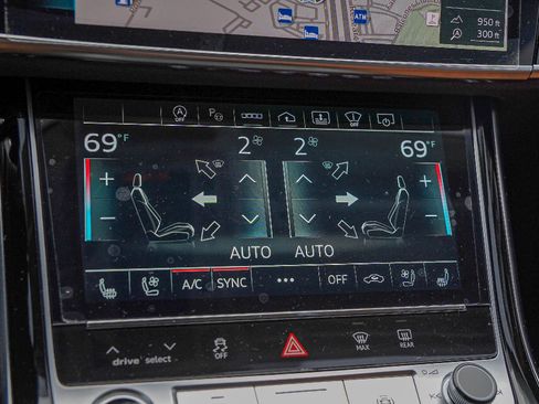 Certified 2024 Audi A8 L 3.0T image 17