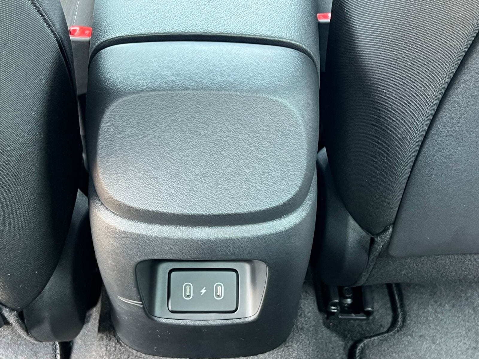 New 2025 Hyundai Elantra SEL w/ Cargo Package FWD image 17