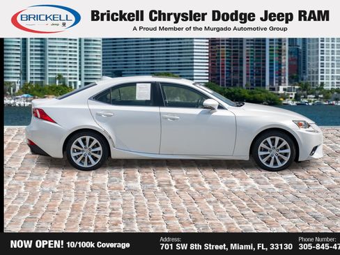 Used 2016 Lexus IS 200t RWD image 4