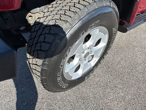 Used 2013 Jeep Wrangler Unlimited Sahara w/ Dual Top Group image 9