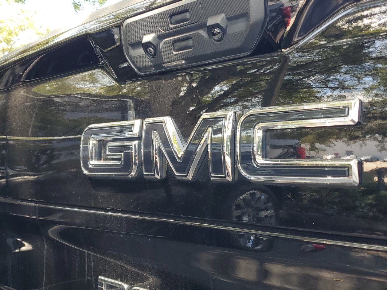 Used 2025 GMC Sierra 1500 Denali Ultimate AWD/4WD image 6