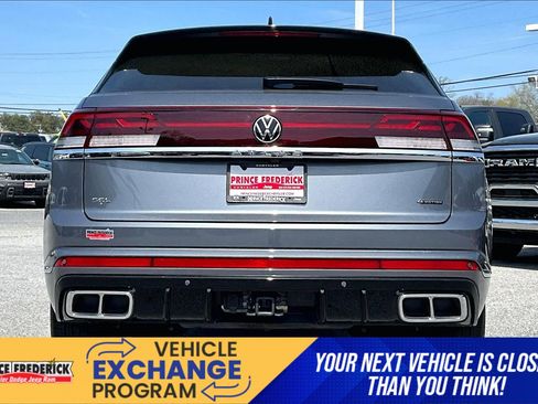 Used 2024 Volkswagen Atlas Cross Sport SEL R-Line image 4