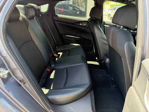Used 2020 Honda Civic Sport image 31