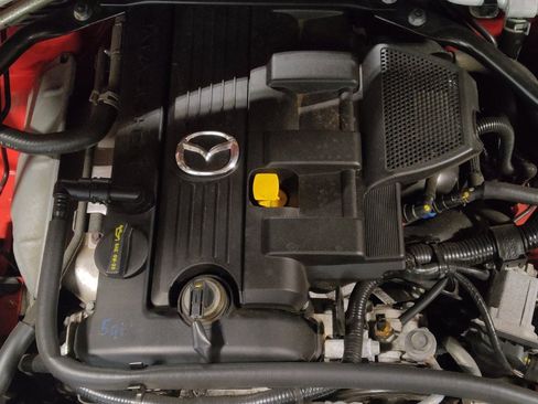 Used 2013 MAZDA MX-5 Miata Club image 30