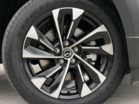 Used 2025 MAZDA CX-50 2.5 Hybrid w/ Premium Plus Pkg image 9