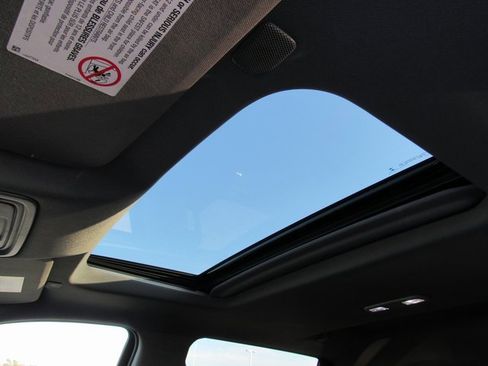 Used 2021 GMC Sierra 3500 Denali w/ Denali Ultimate Package image 30