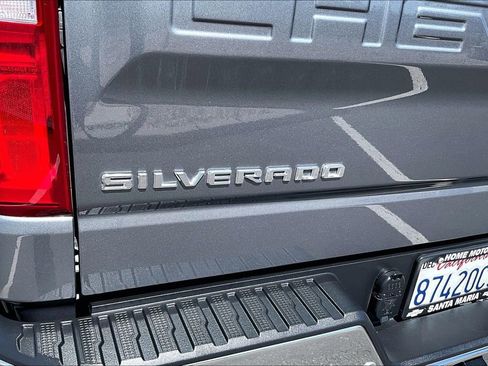 Used 2021 Chevrolet Silverado 1500 LTZ AWD/4WD image 29