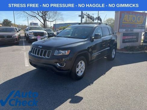 Used 2014 Jeep Grand Cherokee Laredo w/ Quick Order Package 23E AWD/4WD image 1