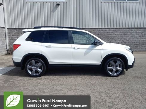Used 2019 Honda Passport Touring image 2