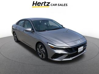 Used 2025 Hyundai Elantra Limited video 1