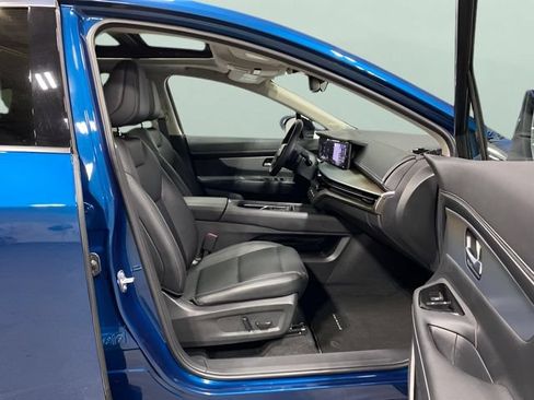 Certified 2025 Nissan Murano SL w/ Cargo Package AWD/4WD image 31