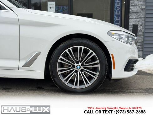 Used 2019 BMW 530i xDrive image 17