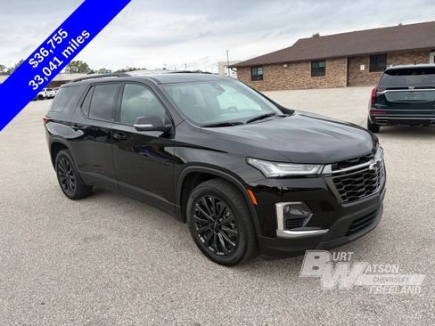 Used 2024 Chevrolet Traverse RS w/ LPO, Floor Liner Package AWD/4WD image 8