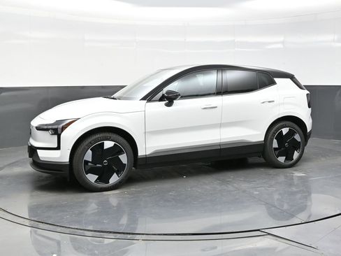 New 2026 Volvo EX30 Ultra image 3