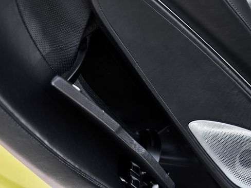 Used 2023 McLaren GT RWD image 36