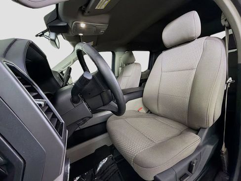 Used 2019 Ford F150 XLT w/ Equipment Group 302A Luxury image 13