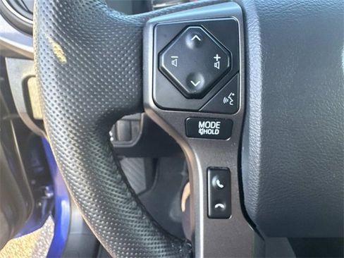 Used 2023 Toyota Tacoma TRD Sport image 28