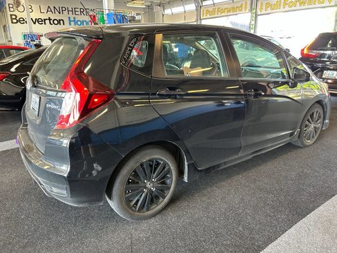 Used 2019 Honda Fit Sport image 4