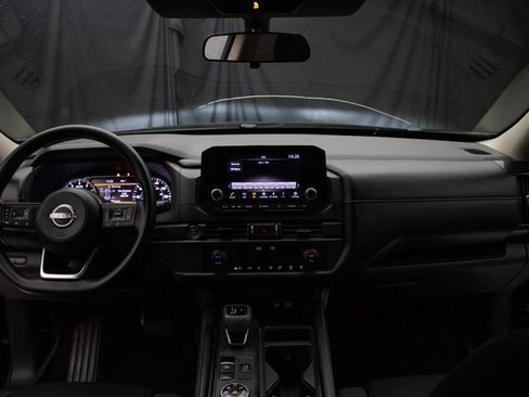 Used 2023 Nissan Pathfinder S w/ Cargo Package image 22