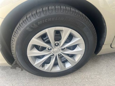 Used 2016 Toyota Camry LE FWD image 8