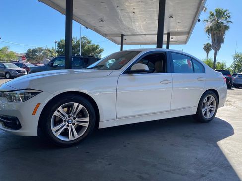 Used 2017 BMW 330i Sedan RWD image 8