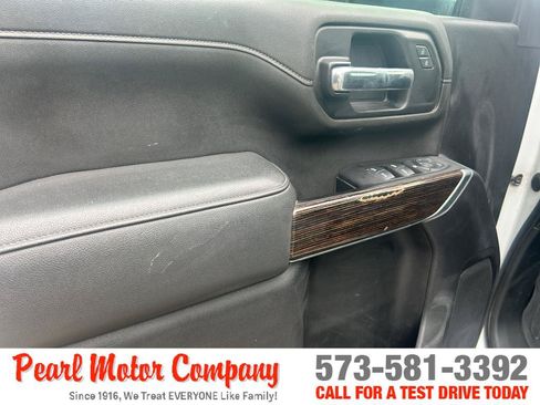 Certified 2022 GMC Sierra 2500 SLE w/ SLE Value Package; AWD/4WD image 10