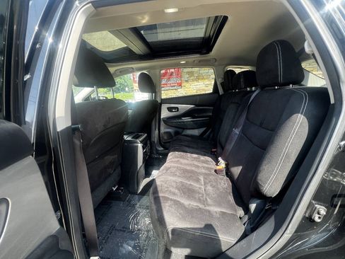 Used 2015 Nissan Murano SV w/ Premium Package FWD image 16