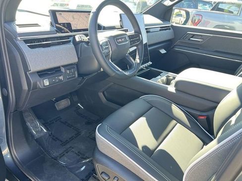 New 2026 GMC Sierra EV Elevation image 9