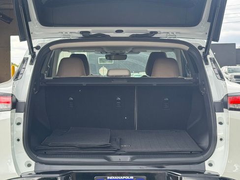 Used 2025 Nissan Murano Platinum w/ Cargo Package image 31