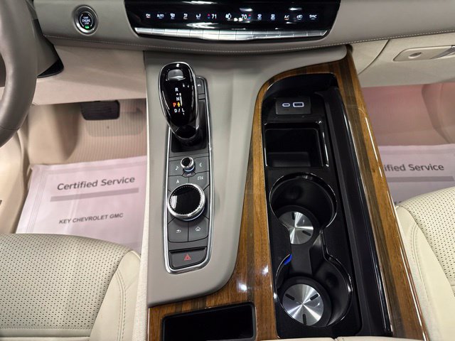Certified 2024 Cadillac Escalade ESV Sport Platinum w/ LPO, ONYX Package AWD/4WD image 17