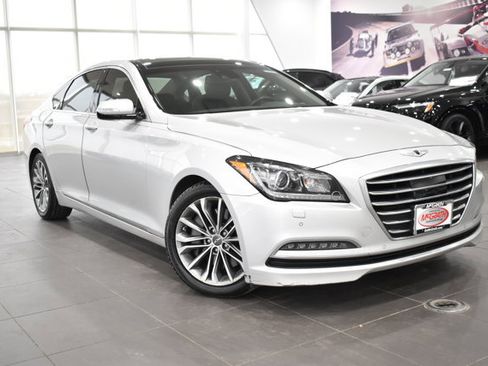 Used 2016 Hyundai Genesis 3.8 w/ Option Group 04 image 39