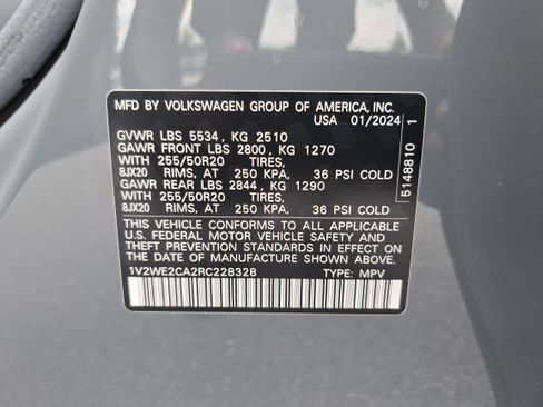 Used 2024 Volkswagen Atlas Cross Sport SE FWD image 37