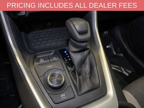 Certified 2023 Toyota RAV4 XLE AWD/4WD image 15