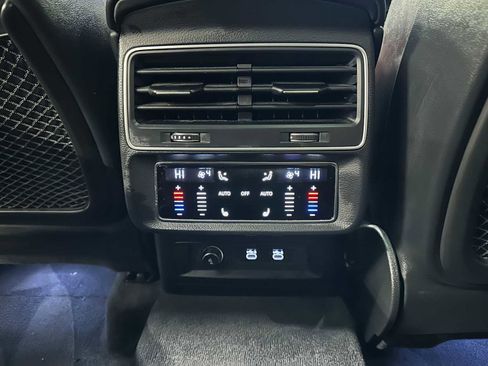 Used 2021 Audi SQ8 Prestige w/ Prestige Package image 18