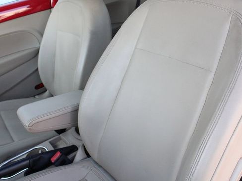 Used 2012 Volkswagen Beetle 2.5 FWD image 4