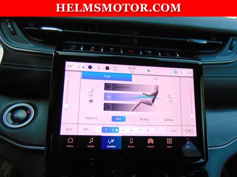 Certified 2024 Jeep Grand Cherokee L Limited w/ Luxury Tech Group II image 23