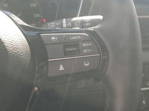 New 2025 Honda Pilot Touring image 35