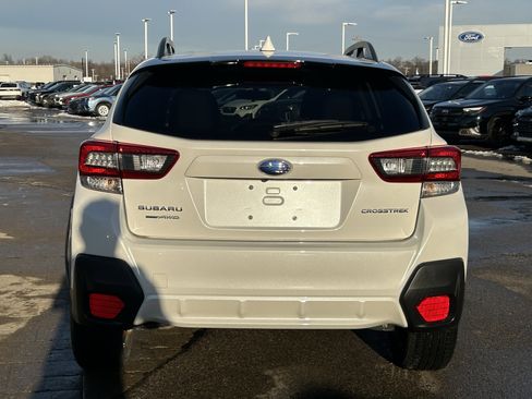 Used 2023 Subaru Crosstrek 2.0i Premium image 6
