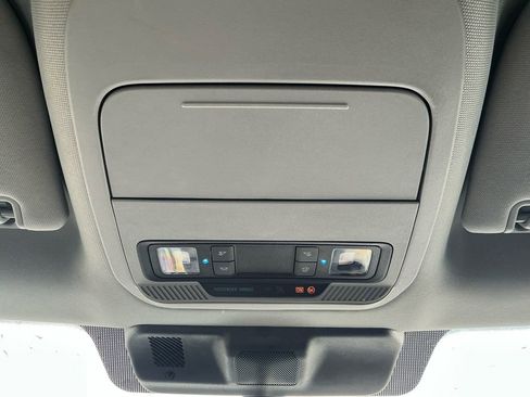 Used 2024 Ford F250 XLT image 25